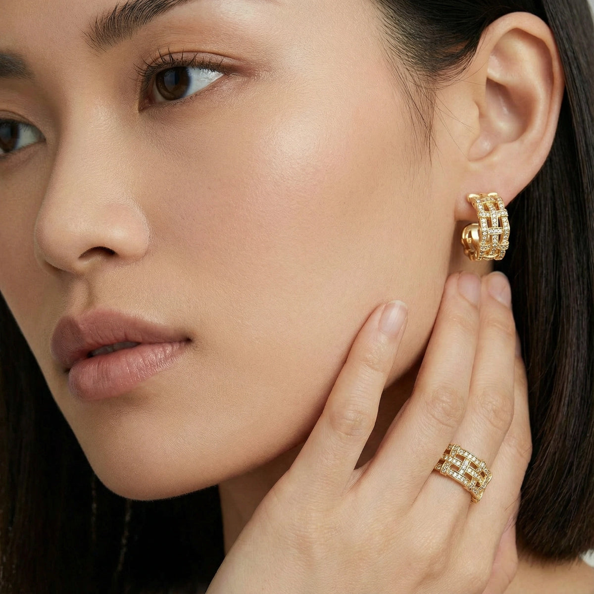 Lattice Dreams Hoops